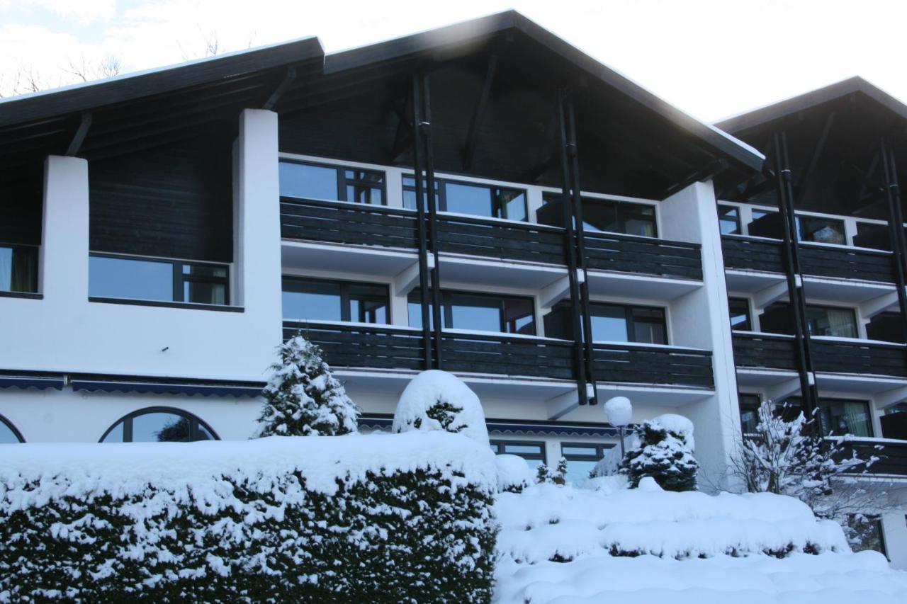 Hotel Schloss Berg แบร์ก อัม ชตาร์นแบร์เกอร์เซ ภายนอก รูปภาพ